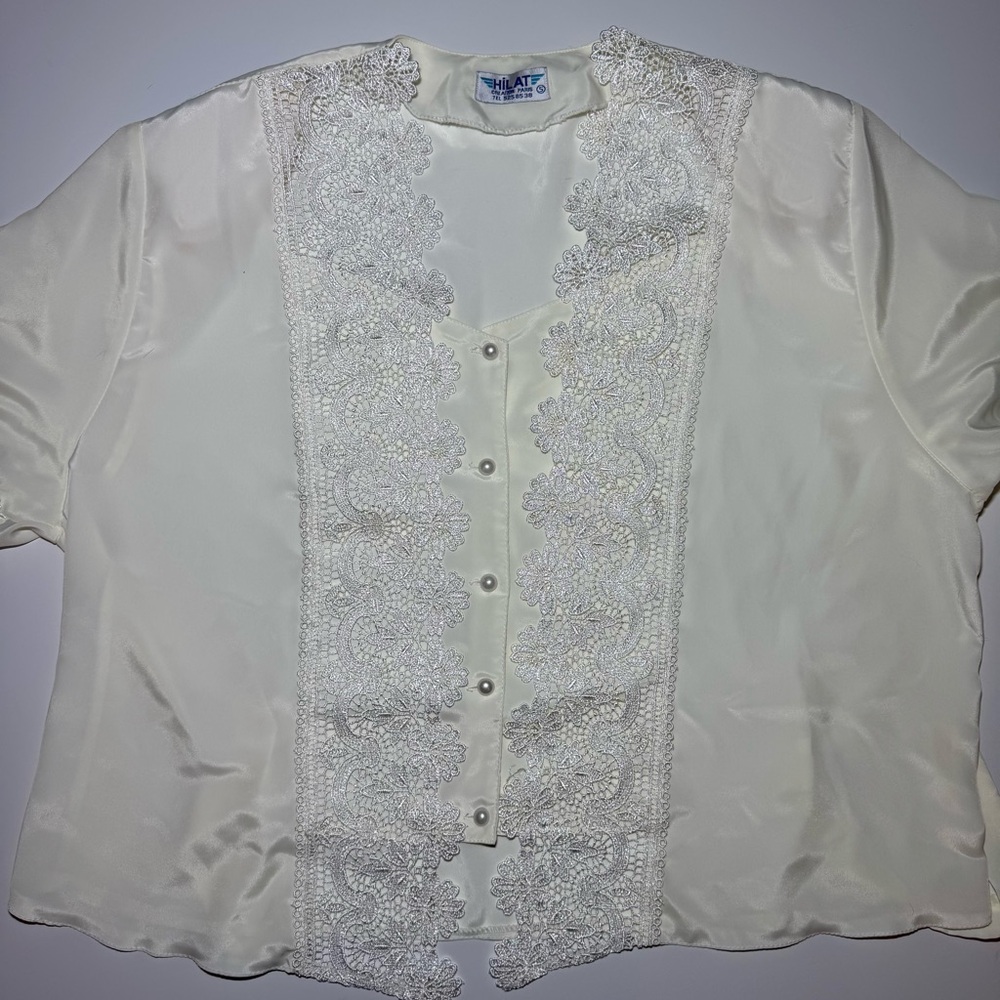 Vintage White Lace Trim Satin Boho Blouse Top Floral Lace Light Weight Hilat